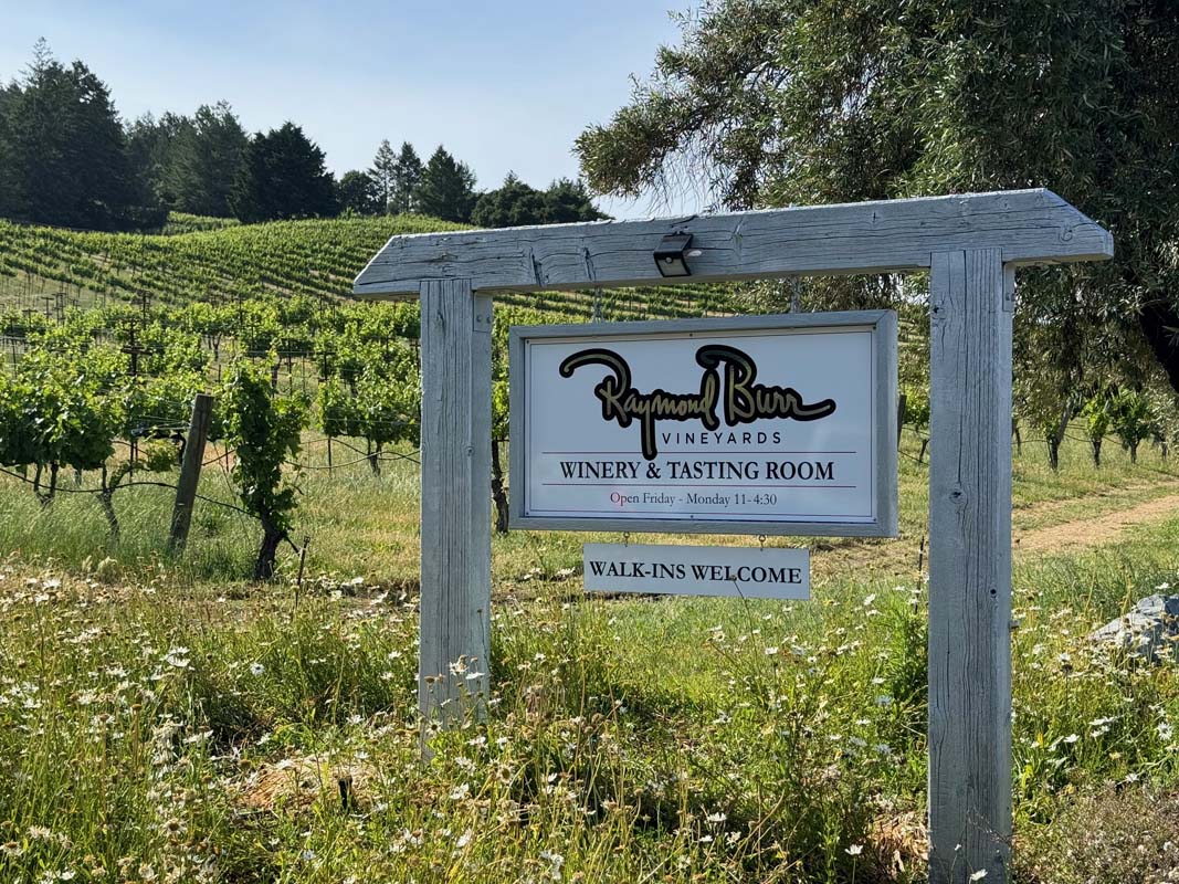 Raymond Burr Vineyards winery and tasting room entrance sign